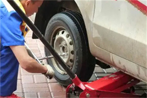 六枝特附近拖车24小时服务热线电话